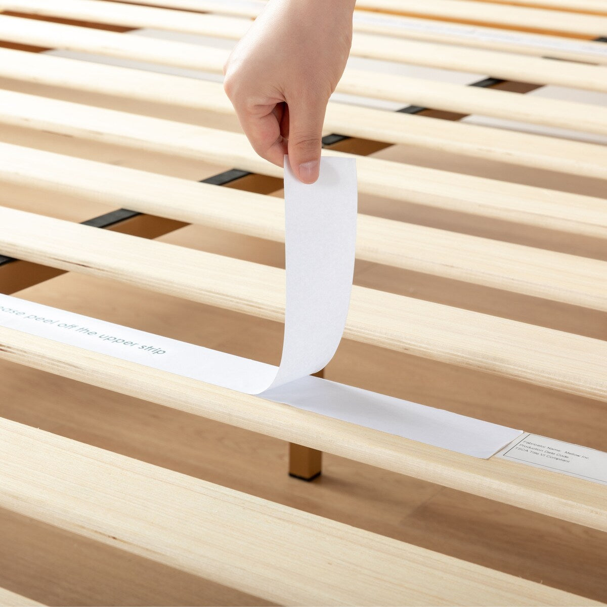 Cadre de lit plateforme classique en bois massif de 16 pouces, disponible en plusieurs finitions