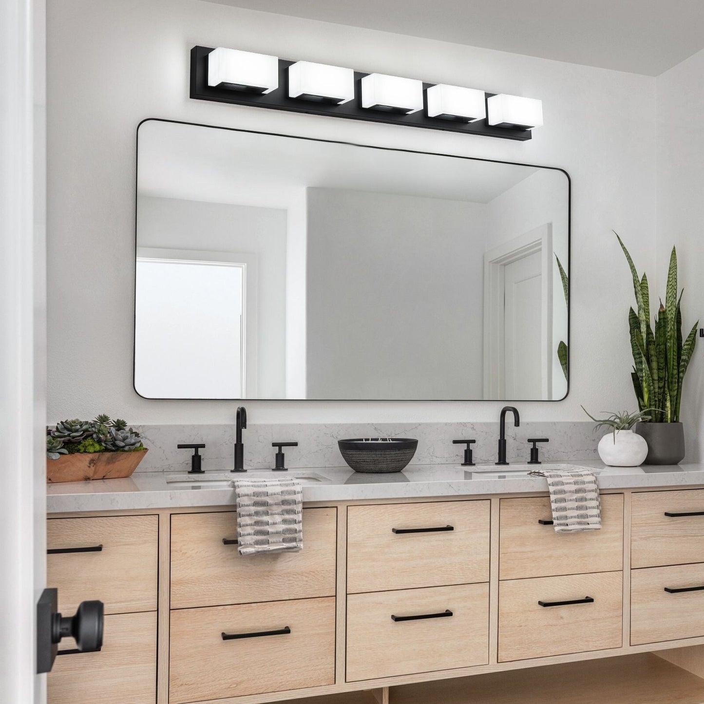 3/4/5-Light Dimmable Matte Black Modern Bathroom LED Vanity Light