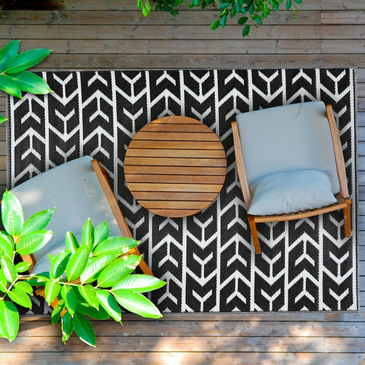 Amsterdam Design 100% Eco-friendly Lightweight Plastic Outdoor Mat/Rug