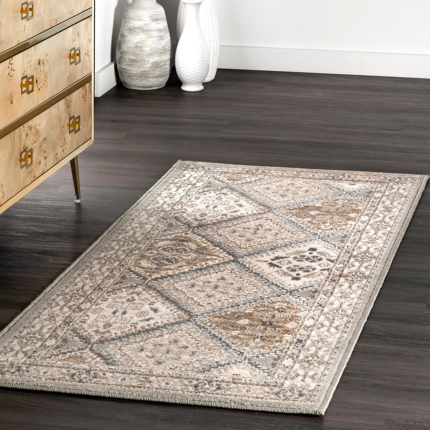 Tapis de sol carrelé traditionnel Nuloom Becca