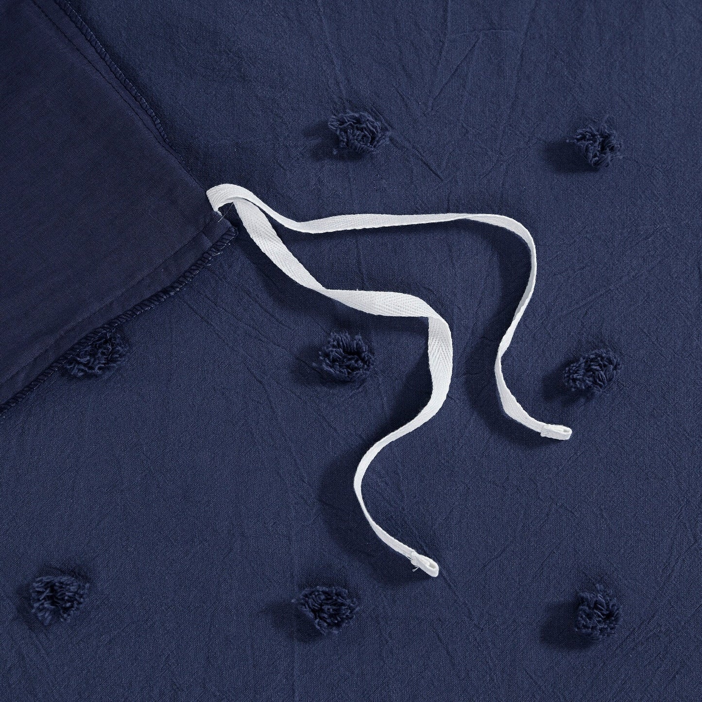 Intelligent Design Maize Cotton Jacquard Duvet Cover Set with Euro Shams and Throw Pillows