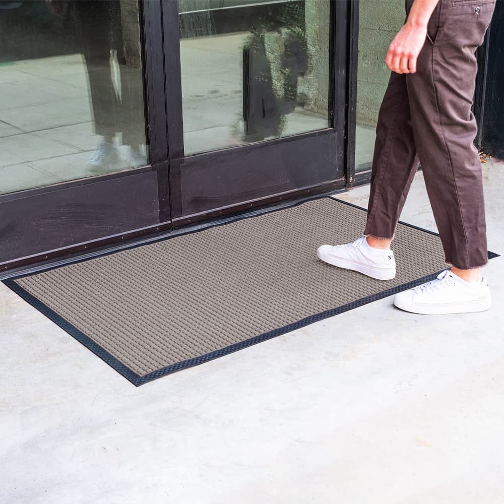 Tapis d'entrée Envelor pour intérieur et extérieur, profil bas, usage commercial.