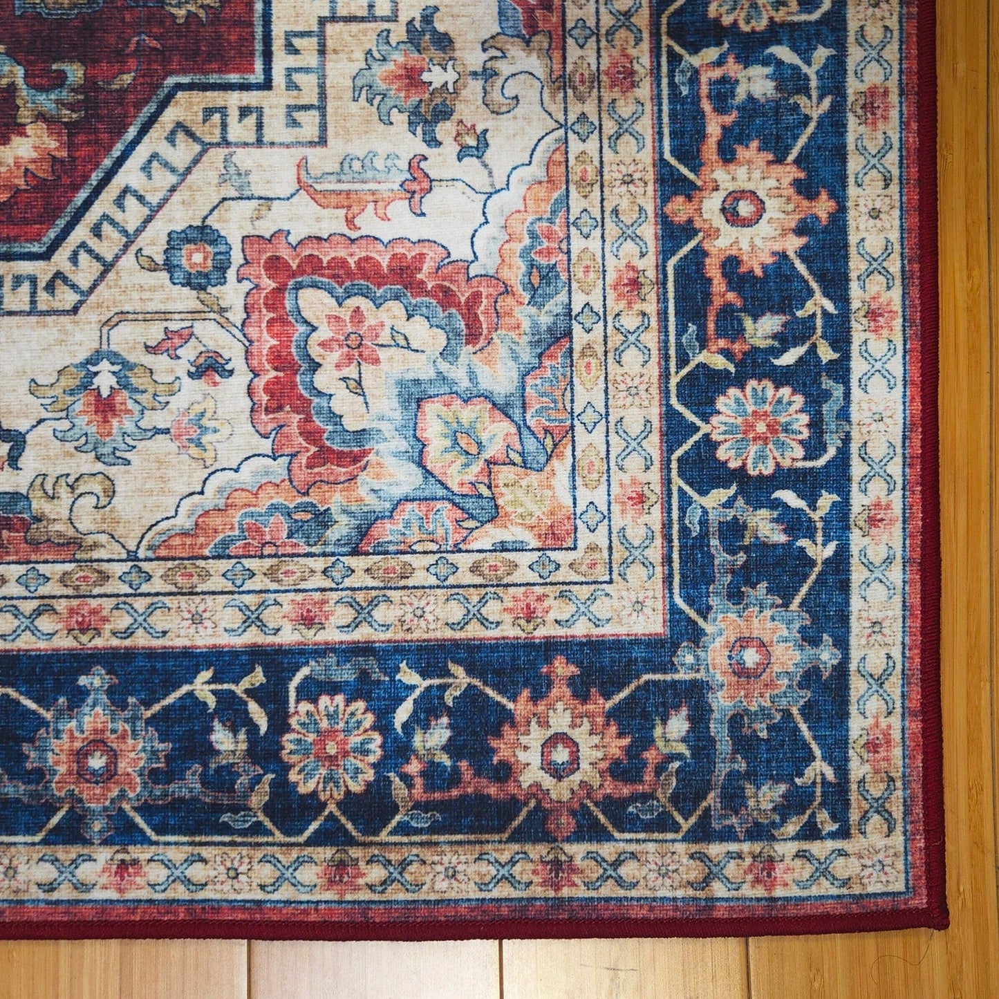 Collection de tapis Gertmenian Crystal Print, lavables, imprimés numériquement, à poils plats, en polyester antidérapant