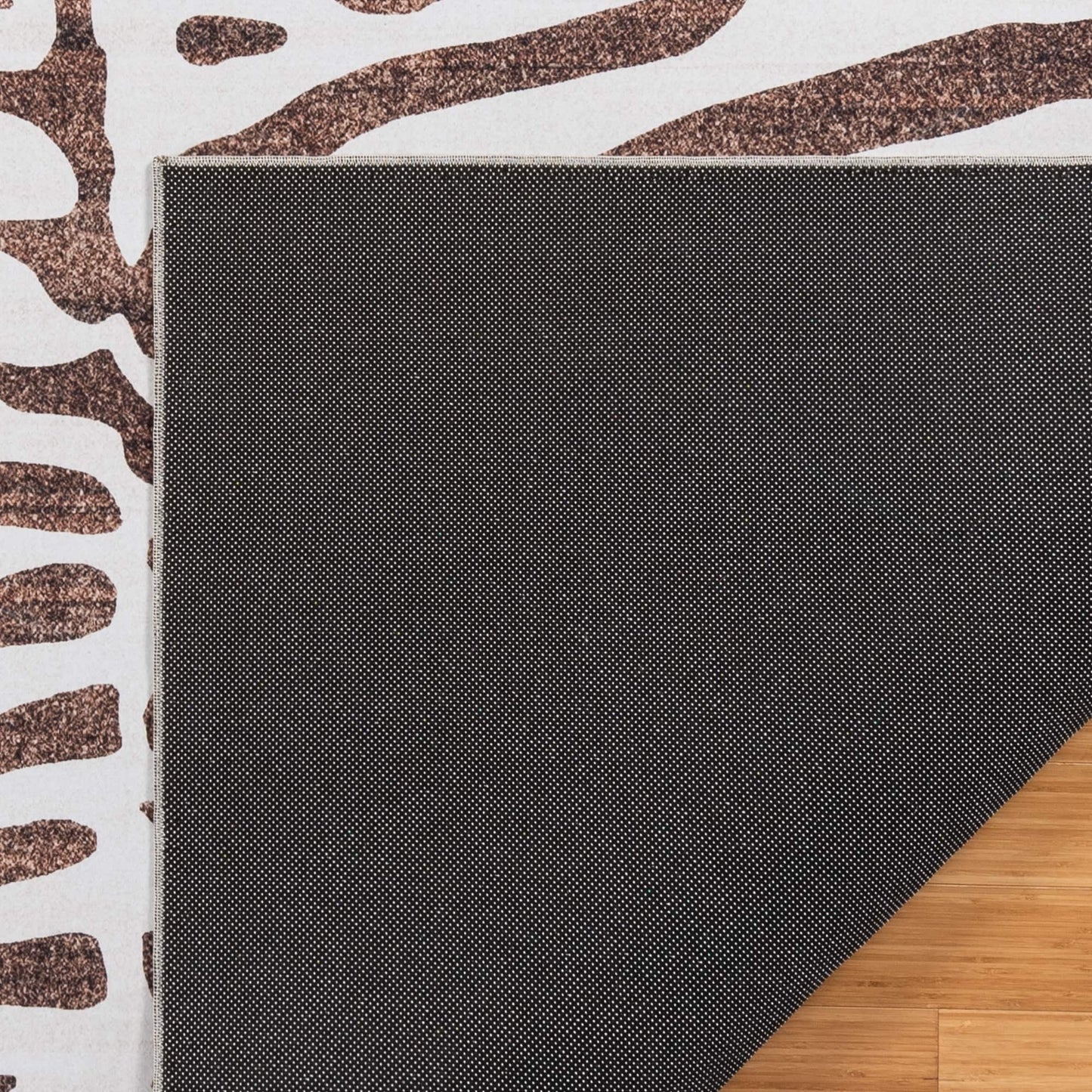 Collection de tapis Gertmenian Crystal Print, lavables, imprimés numériquement, à poils plats, en polyester antidérapant