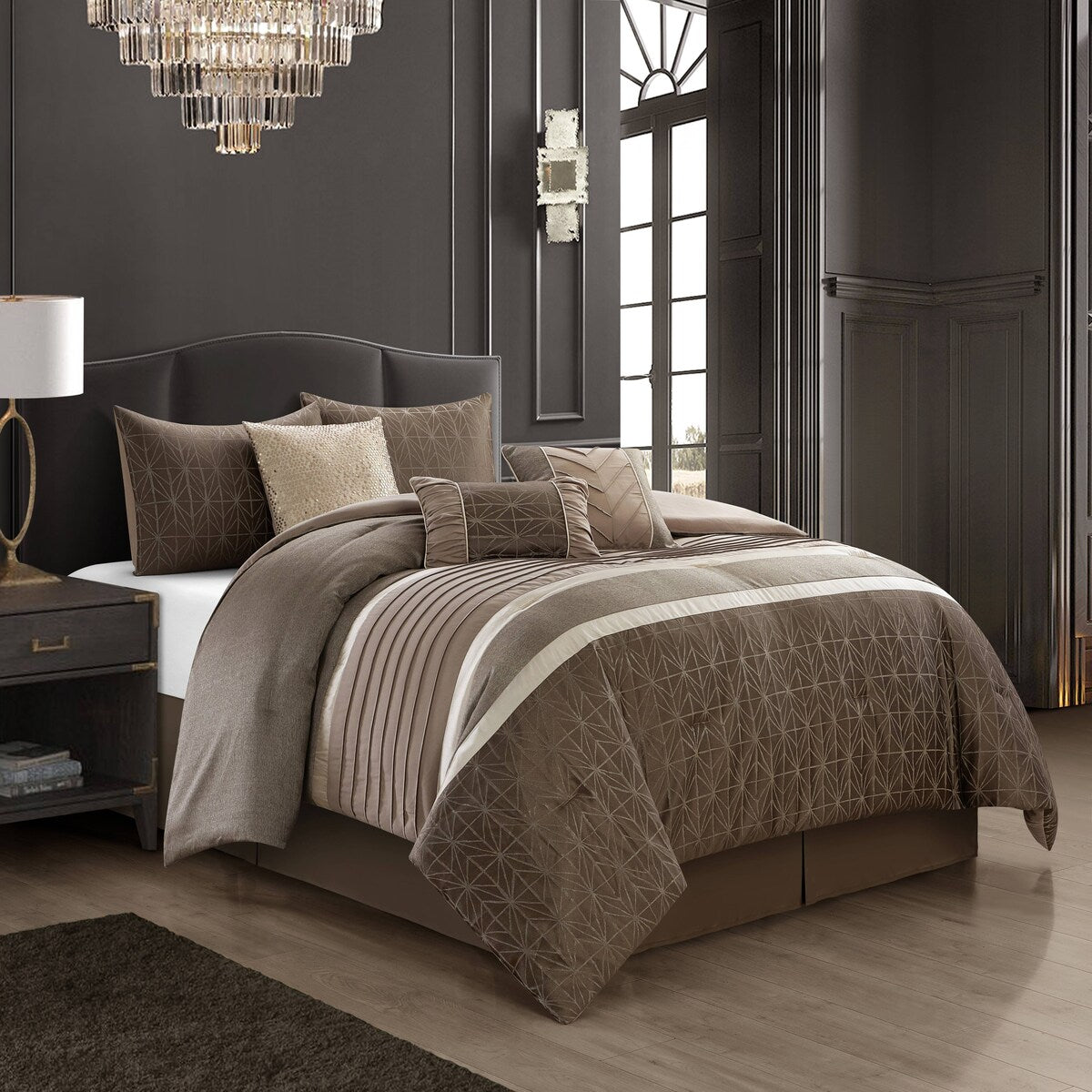 Nanshing Bryan 7 Piece Geometric Comforter Set