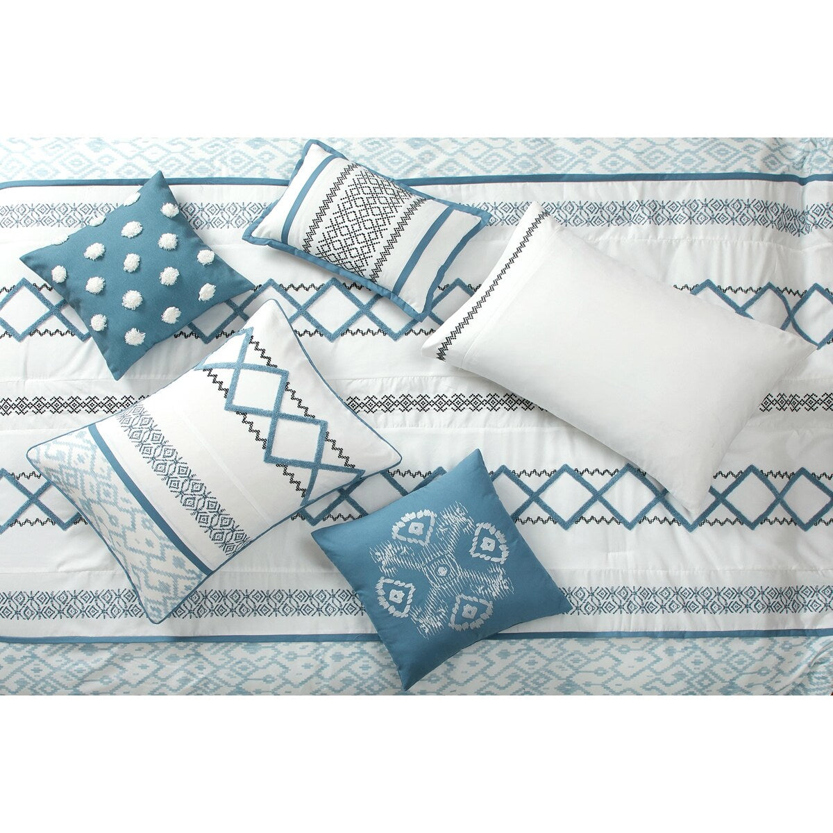 Ensemble de couette brodée bohème Nanshing Trina 15 pièces