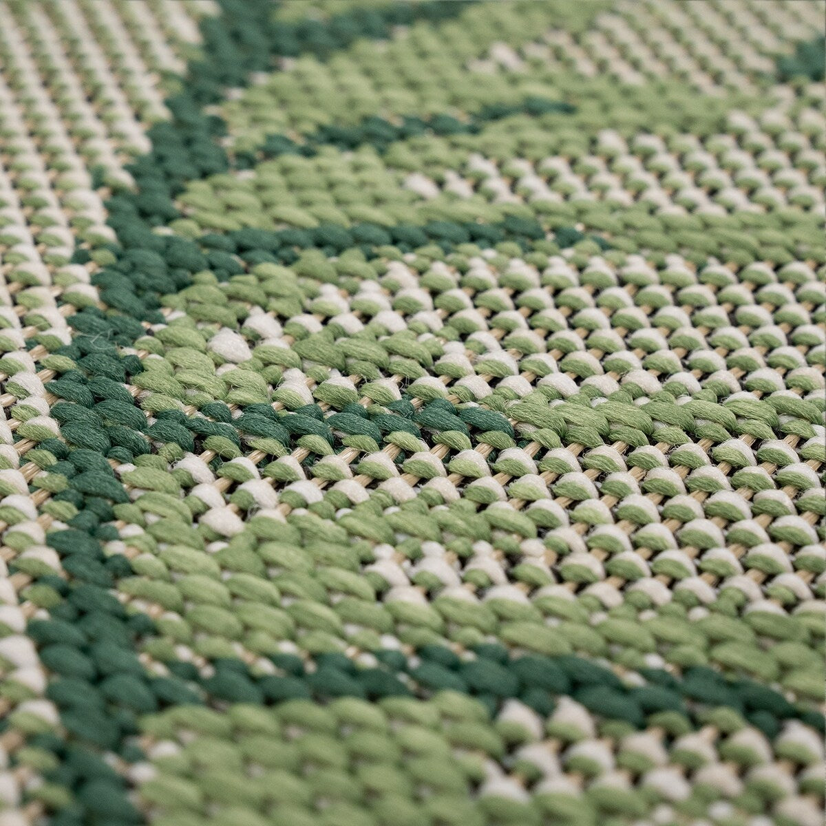 Tapis d'intérieur et d'extérieur à motif de feuilles de palmier tropicales pour terrasse, coloris vert et beige