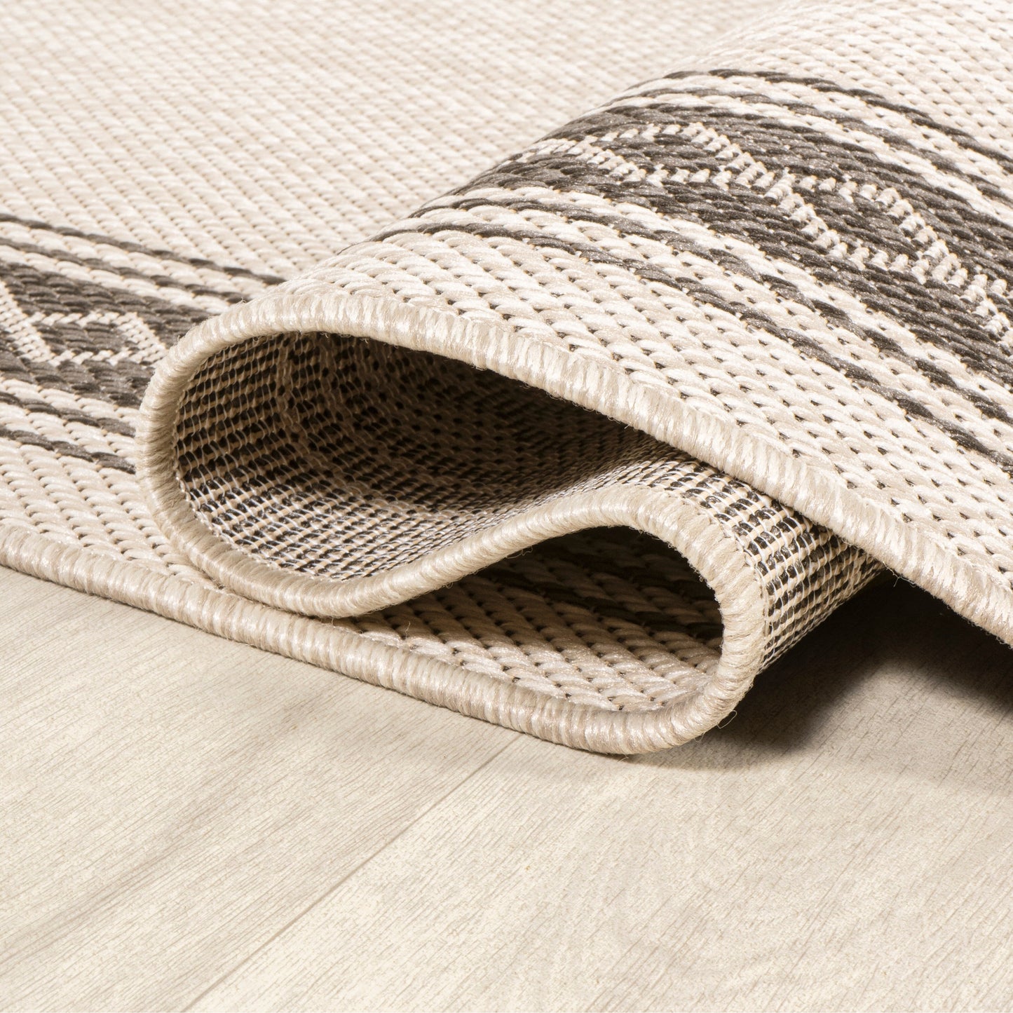 Tapis d'intérieur/extérieur JONATHAN Y Havana Classic à bordure losanges