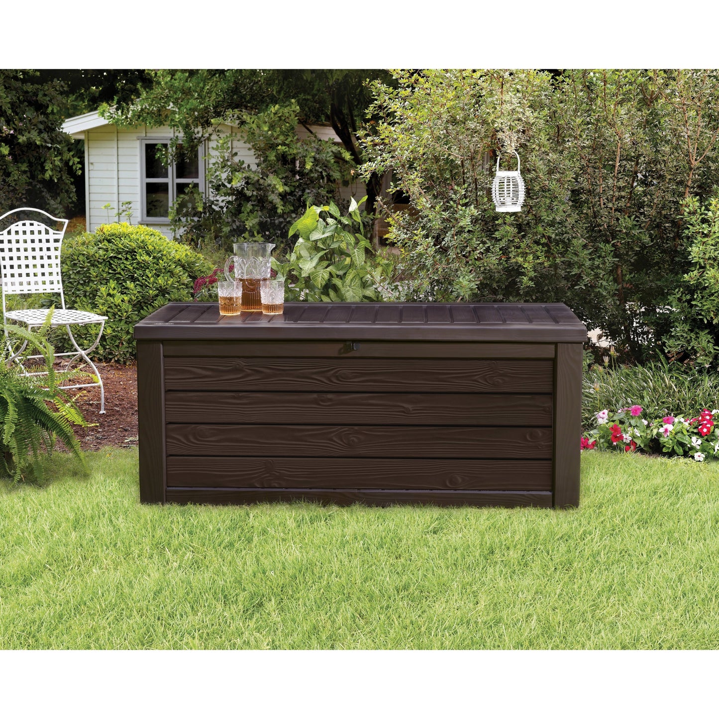 Coffre de rangement extérieur Keter Westwood, grand format, 150 gallons, en résine durable, pour meubles et fournitures, marron