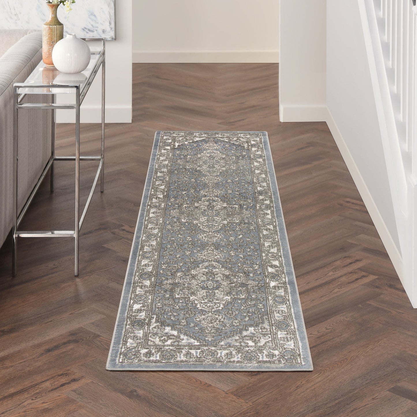 Tapis Nourison Concerto Classic Persian Medallion.