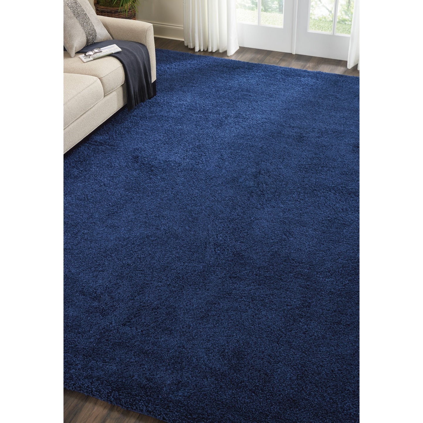Tapis Nourison Malibu Shag moderne en peluche unie