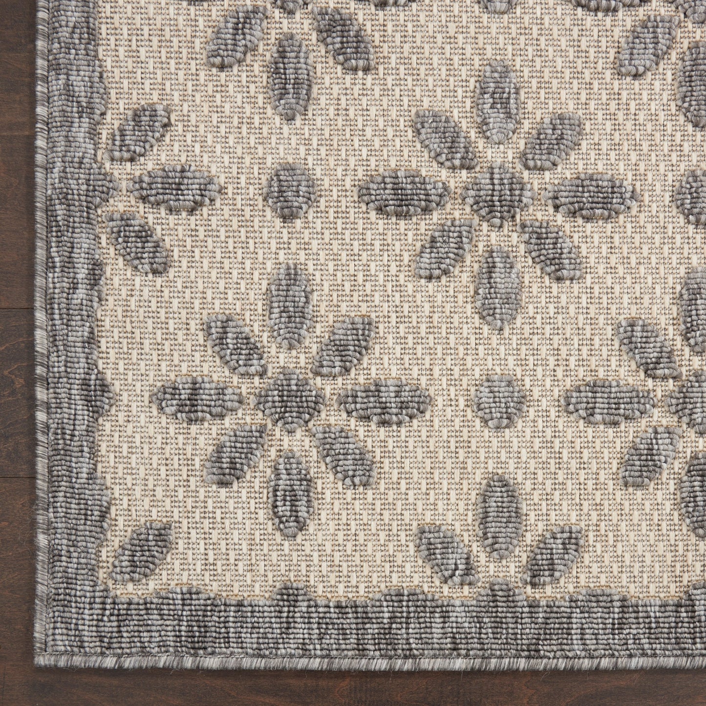Tapis d'intérieur/extérieur Nourison Palamos à motif floral moderne et géométrique à hauteur variable