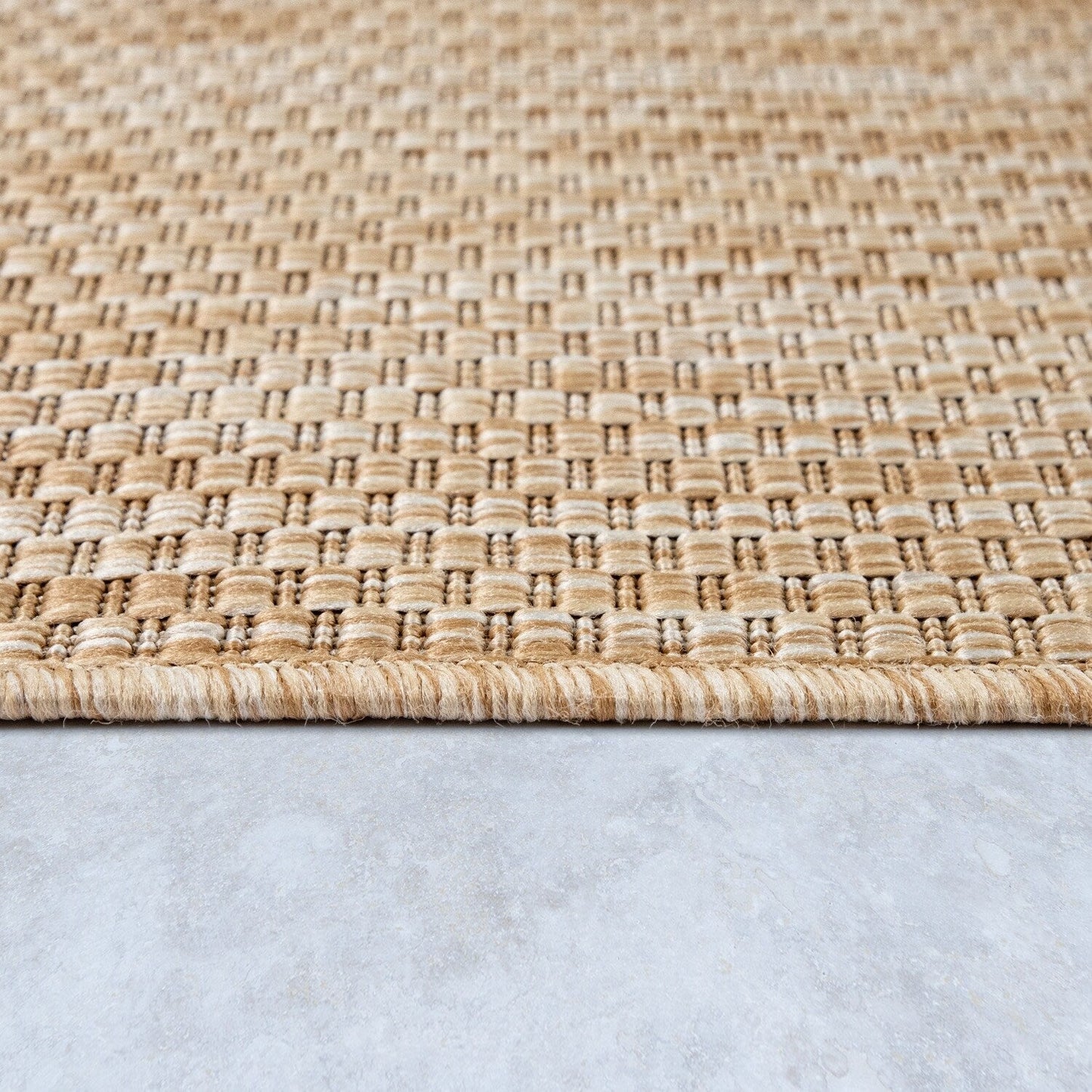 Variegated Waterproof Outdoor Rug for Patio