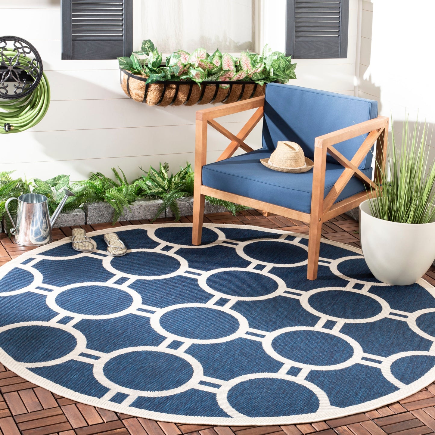 SAFAVIEH Courtyard Nira Indoor/ Outdoor Waterproof Patio Backyard Rug