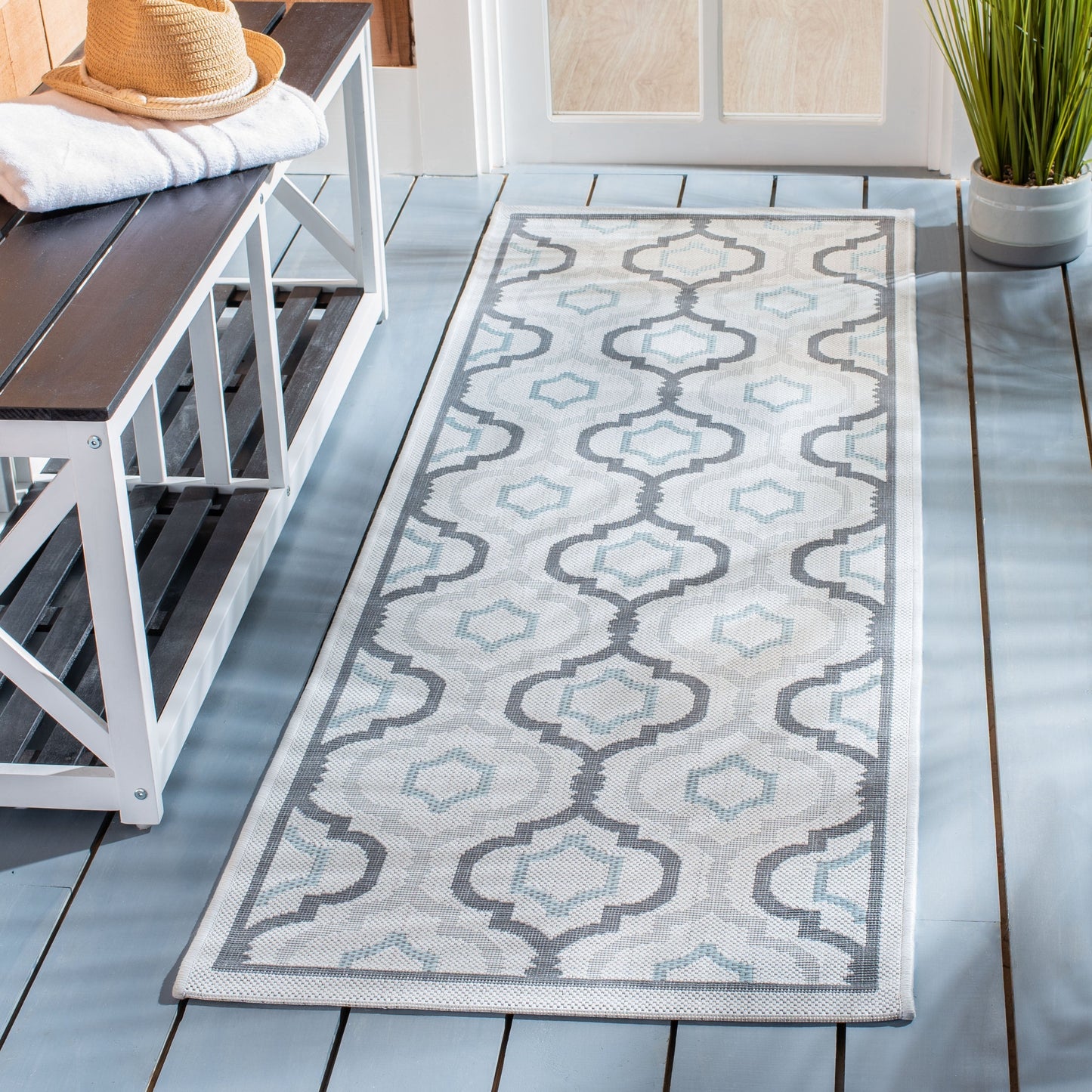 Tapis de jardin imperméable SAFAVIEH Courtyard Oyvor pour intérieur/extérieur