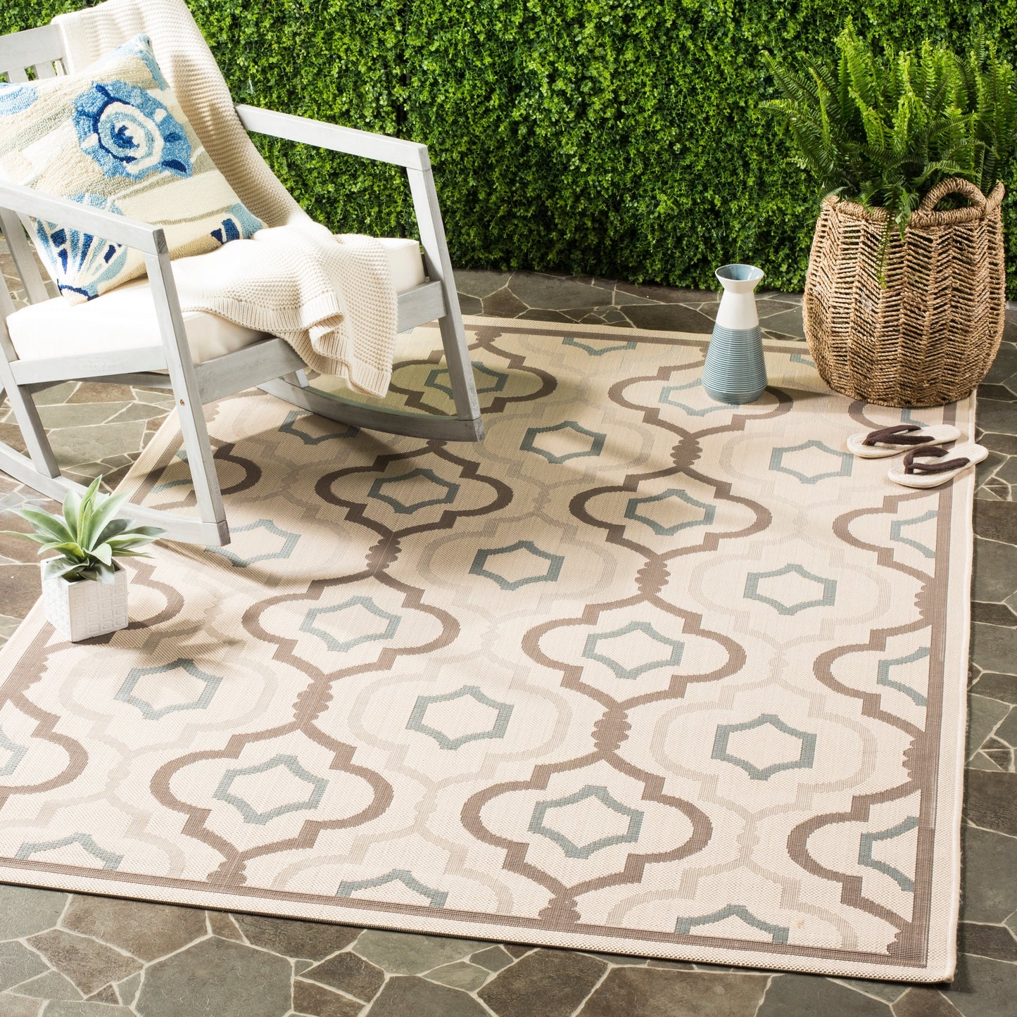 Tapis de jardin imperméable SAFAVIEH Courtyard Oyvor pour intérieur/extérieur