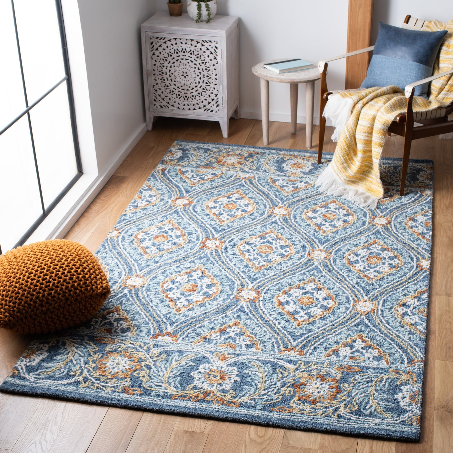 Tapis traditionnel en laine SAFAVIEH Blossom Ademara fait main