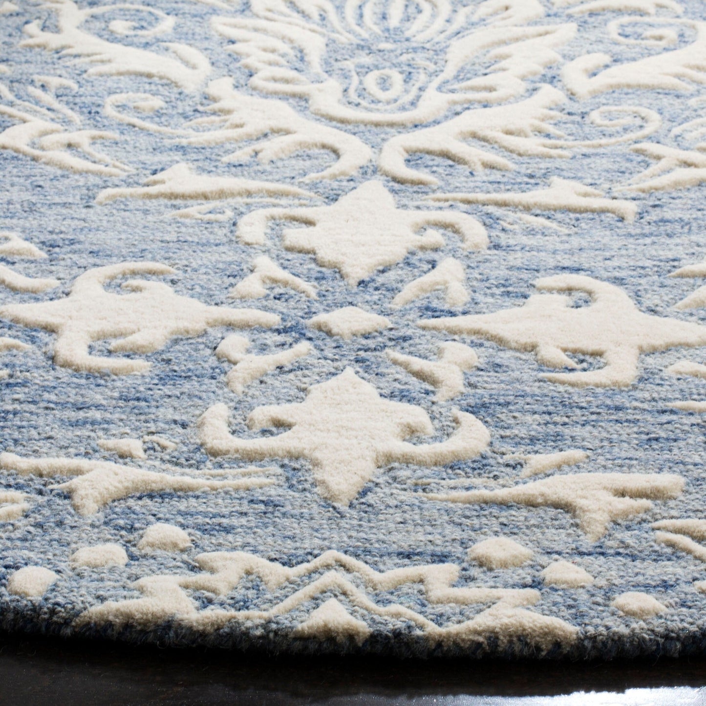 Tapis en laine moderne à motif floral Ambroisine fait main SAFAVIEH