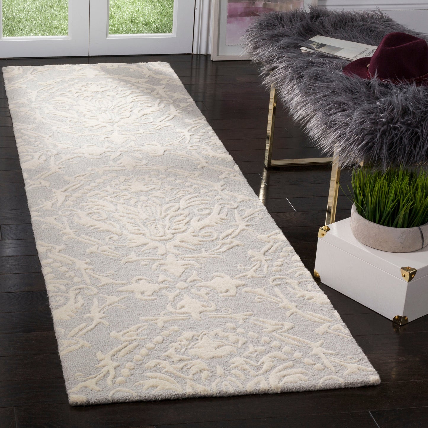 Tapis en laine moderne à motif floral Ambroisine fait main SAFAVIEH