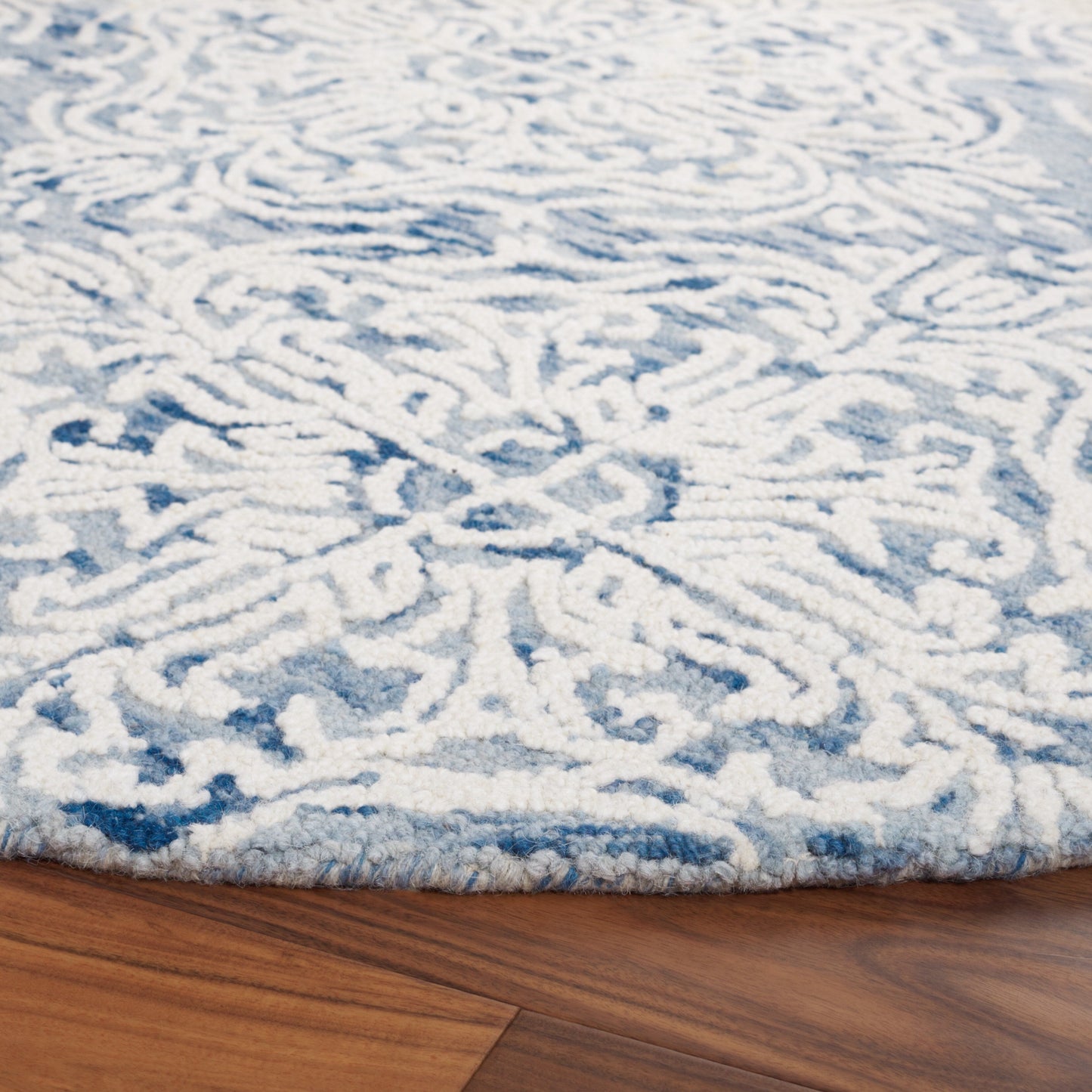 Tapis en laine moderne à motif floral Gertrida, fait main par SAFAVIEH