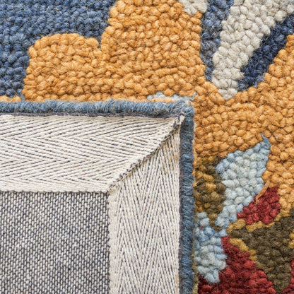 Tapis en laine moderne à motif floral Blossom Maaret, fait main par SAFAVIEH