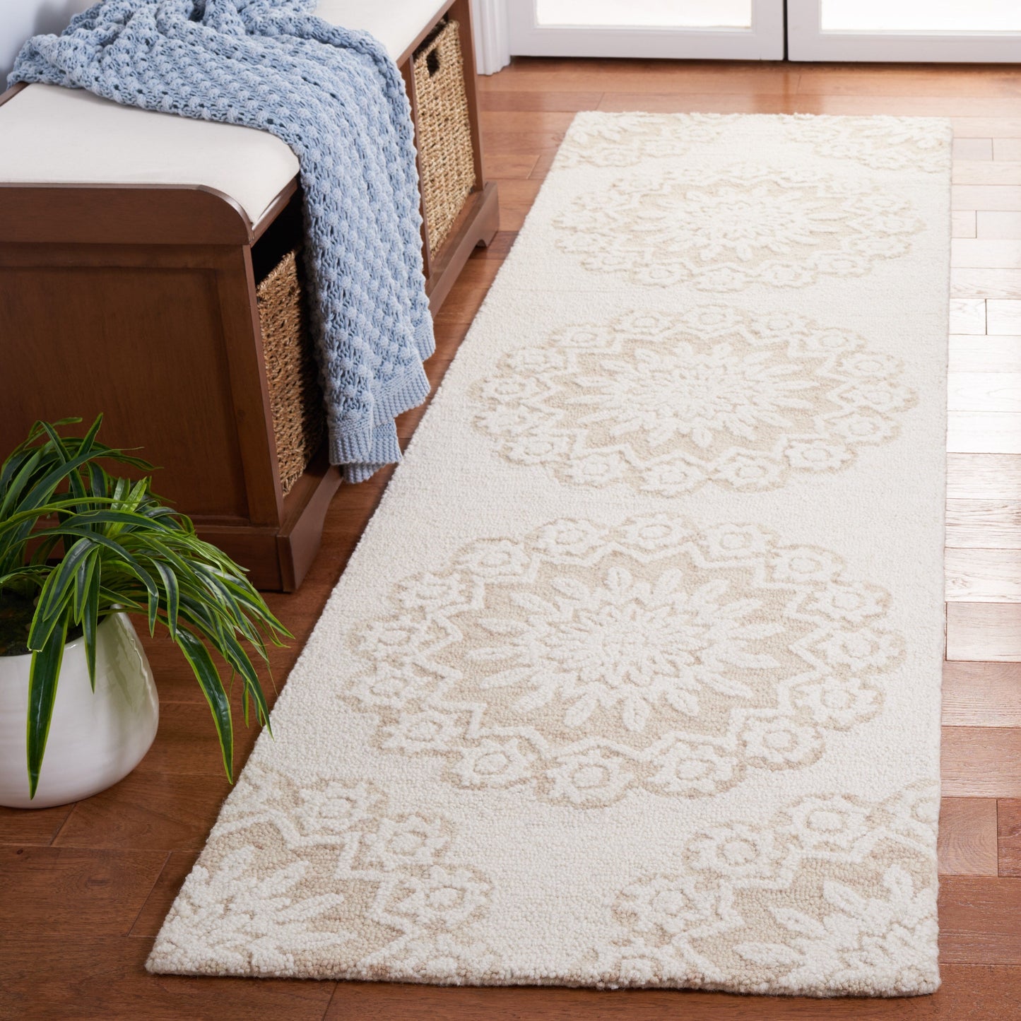 Tapis en laine SAFAVIEH Blossom Oriella fait main, motif floral moderne