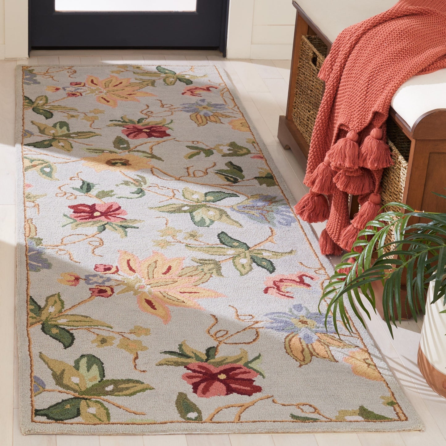 Tapis en laine SAFAVIEH fait main Chelsea Yauhenia à motif floral de style campagnard français