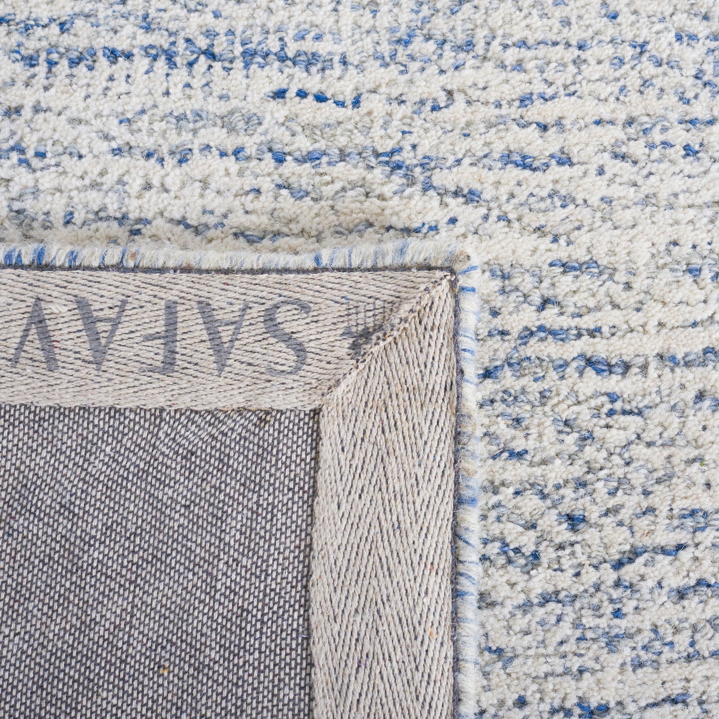 Tapis en laine SAFAVIEH Metro Rozsika fait main, style campagne française