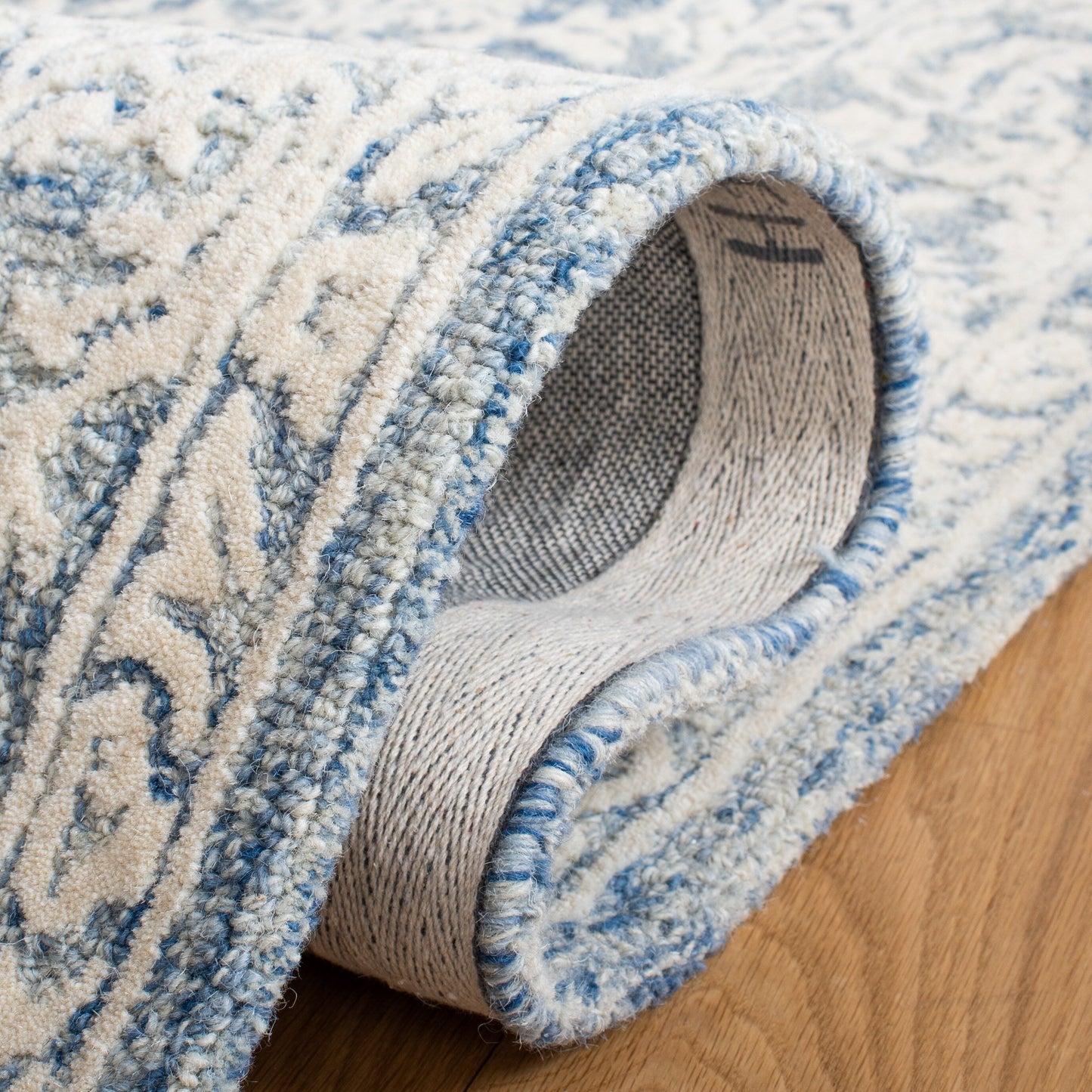 Tapis en laine SAFAVIEH fait main Metro Suada style campagne française