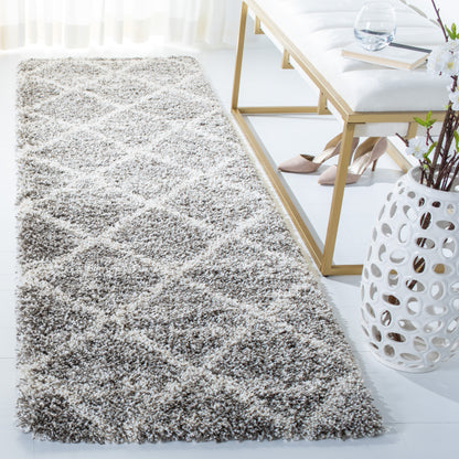 SAFAVIEH Hudson Shag Raili Diamond Trellis 2-inch Thick Rug