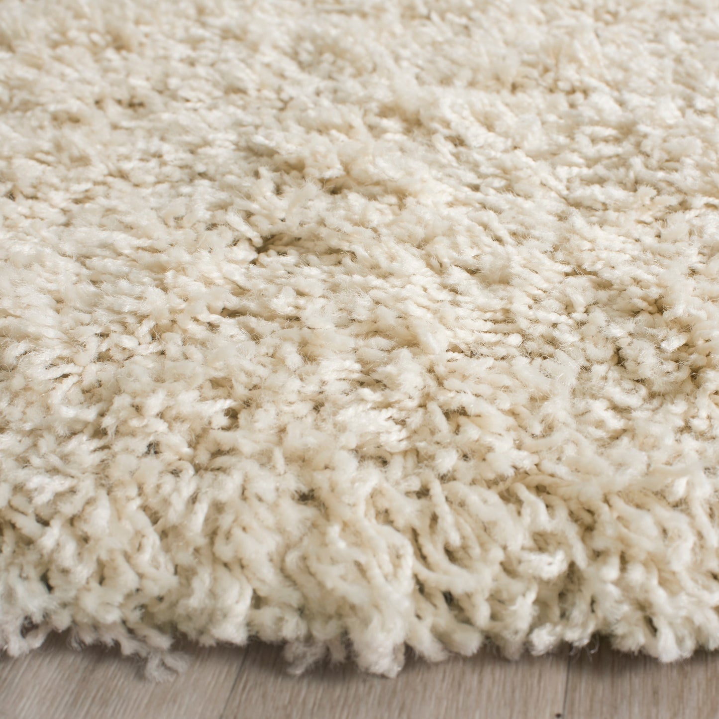 SAFAVIEH Laguna Shag Viroana Solid 2-inch Thick Rug