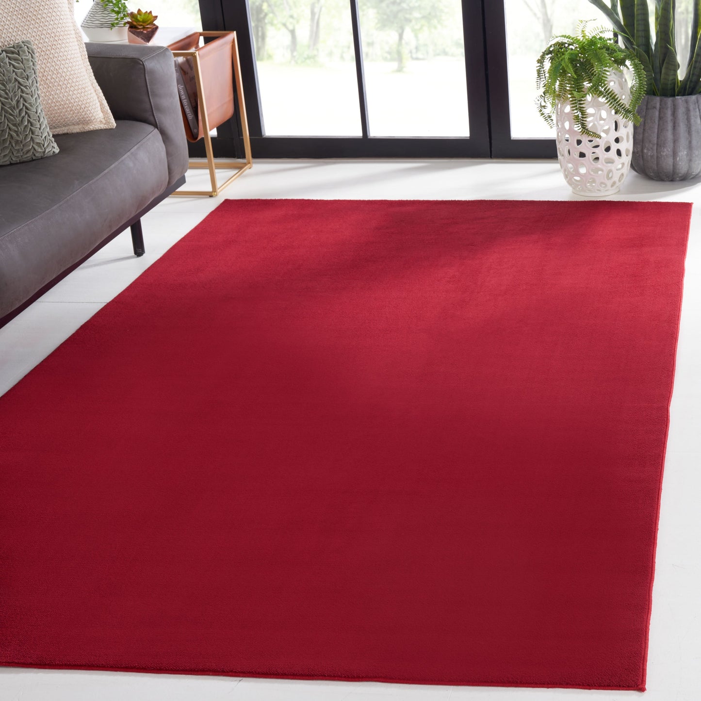 SAFAVIEH Loft Saundra Contemporary Machine Washable Rug