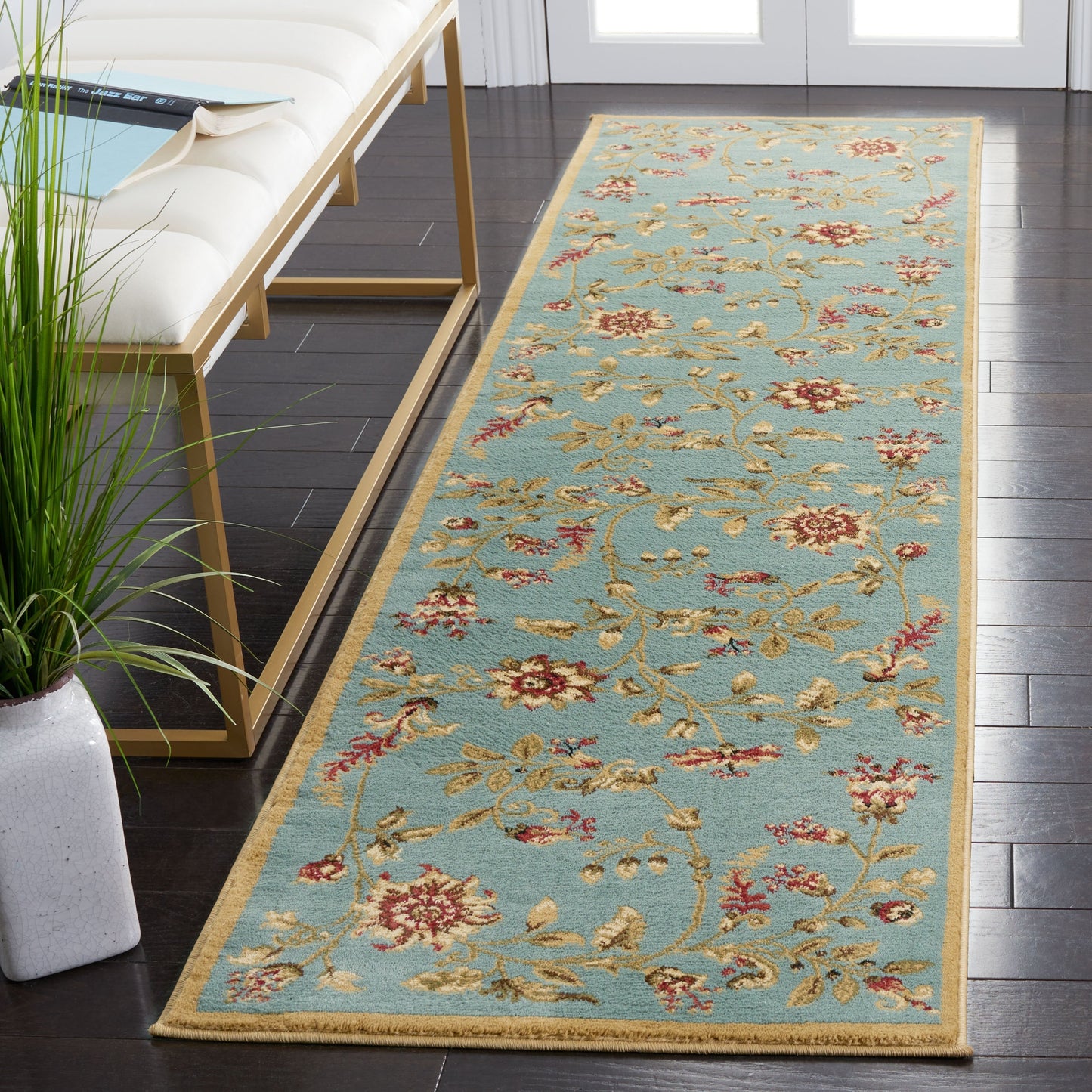 Tapis à motifs floraux traditionnels SAFAVIEH Lyndhurst Nazaria