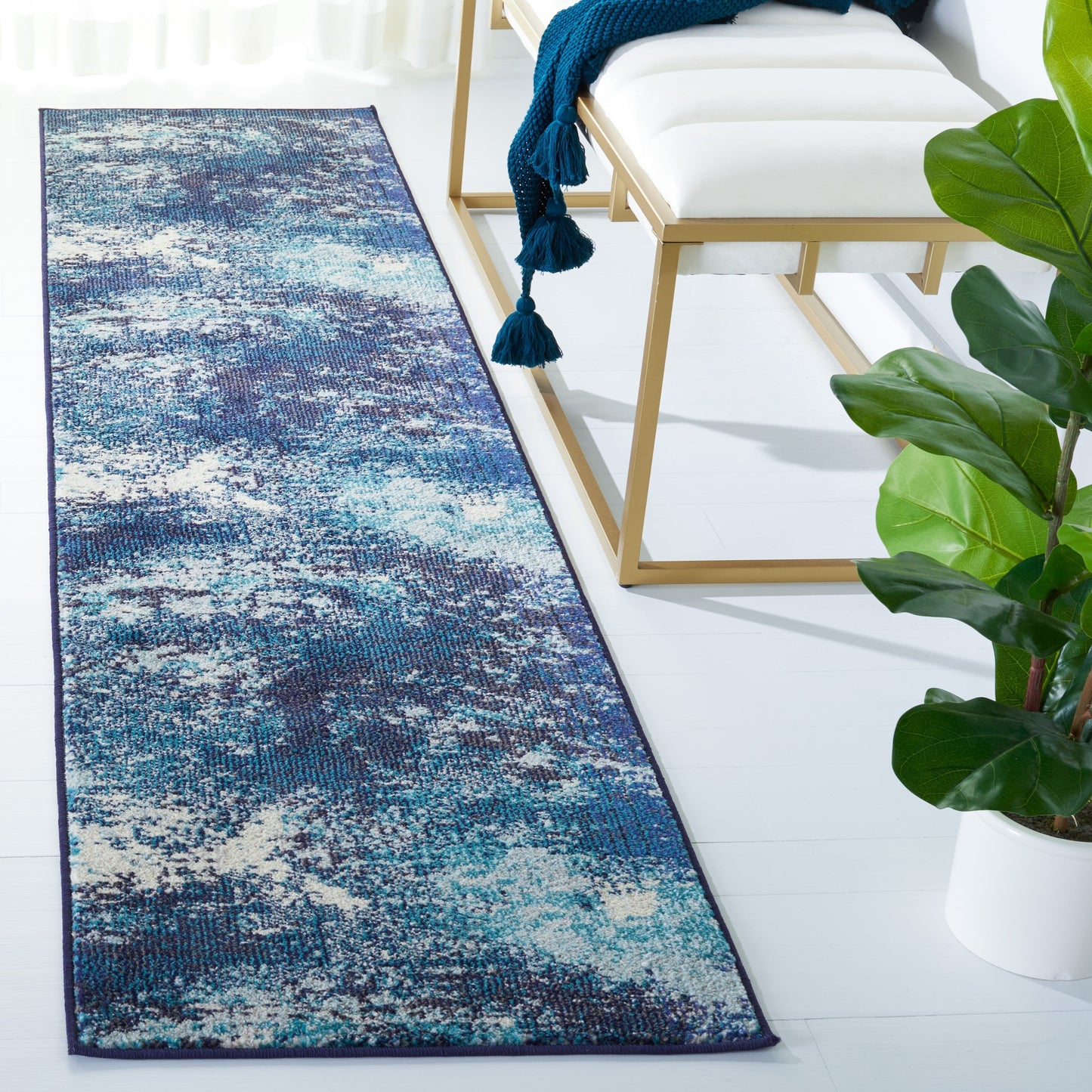 Tapis abstrait moderne SAFAVIEH Madison Lawanda