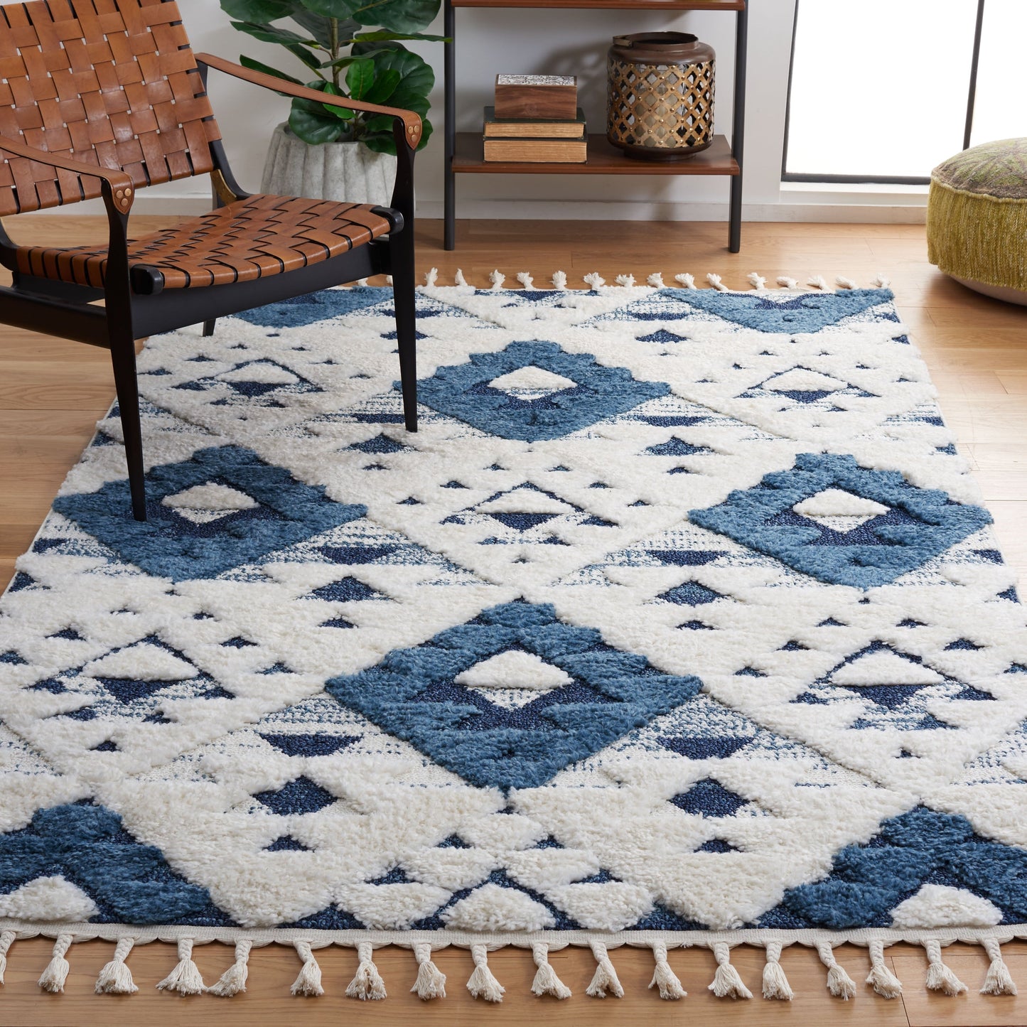 Tapis SAFAVIEH marocain à franges et poils longs Delores, épaisseur 5 cm
