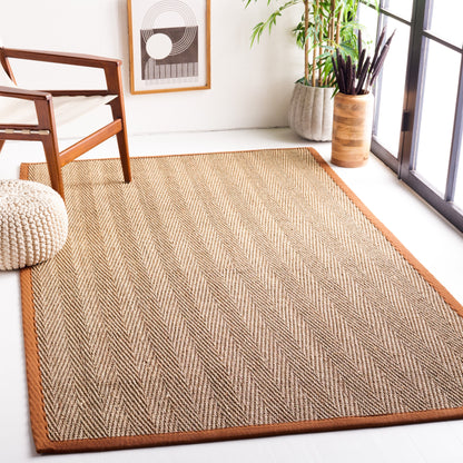 Tapis Trilby en fibres naturelles SAFAVIEH à chevrons en jonc de mer
