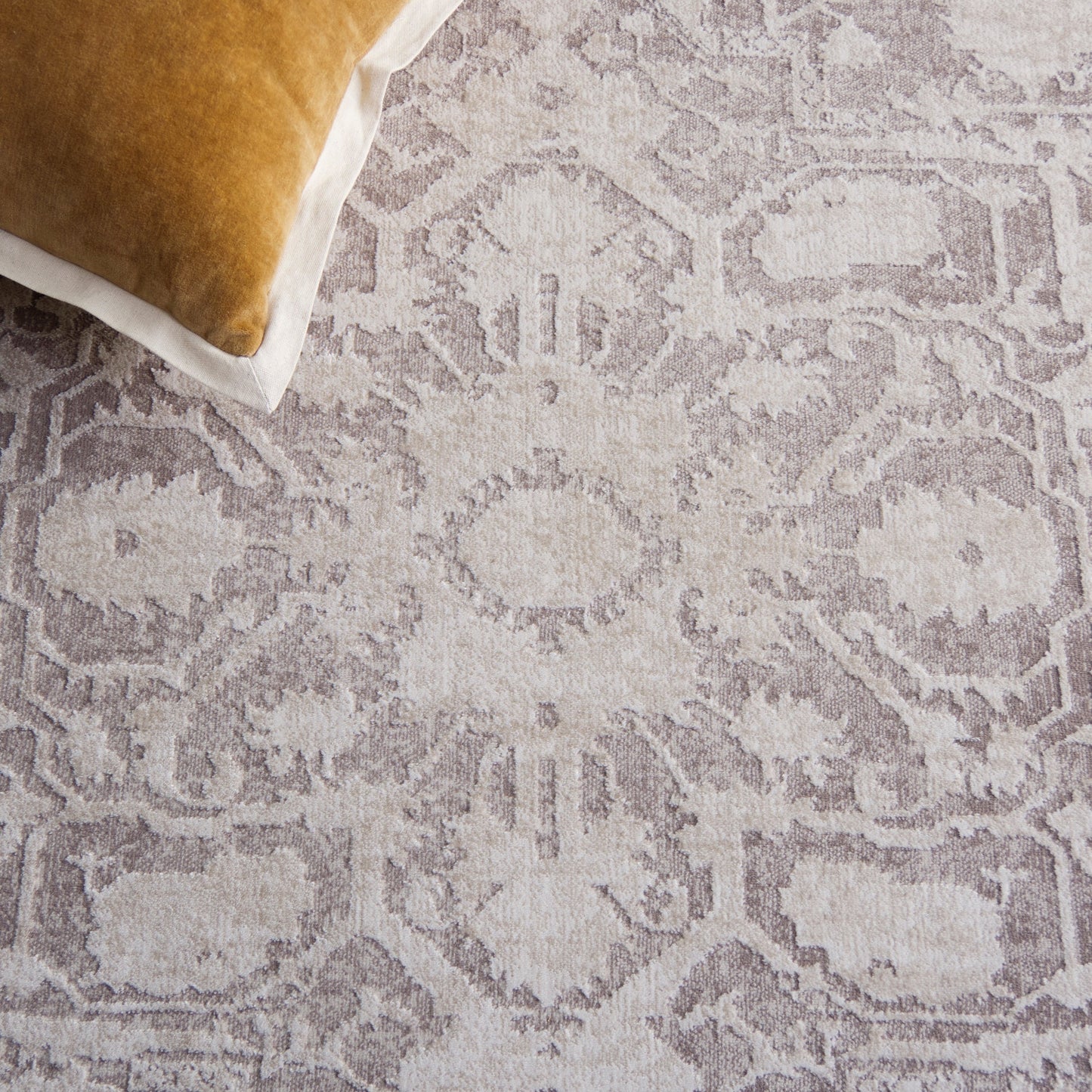 SAFAVIEH Tapis oriental moderne Reflection Eulalie