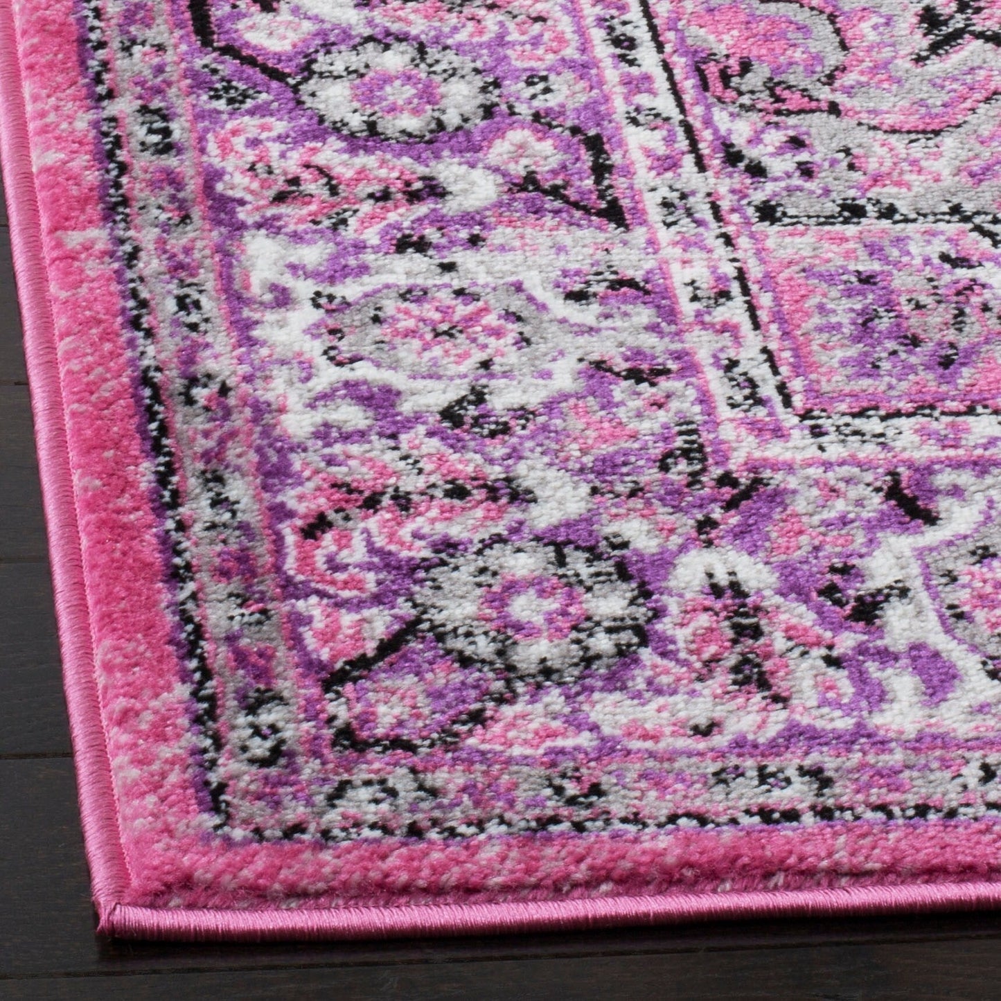 Tapis oriental bohème SAFAVIEH Skyler Agoritsa