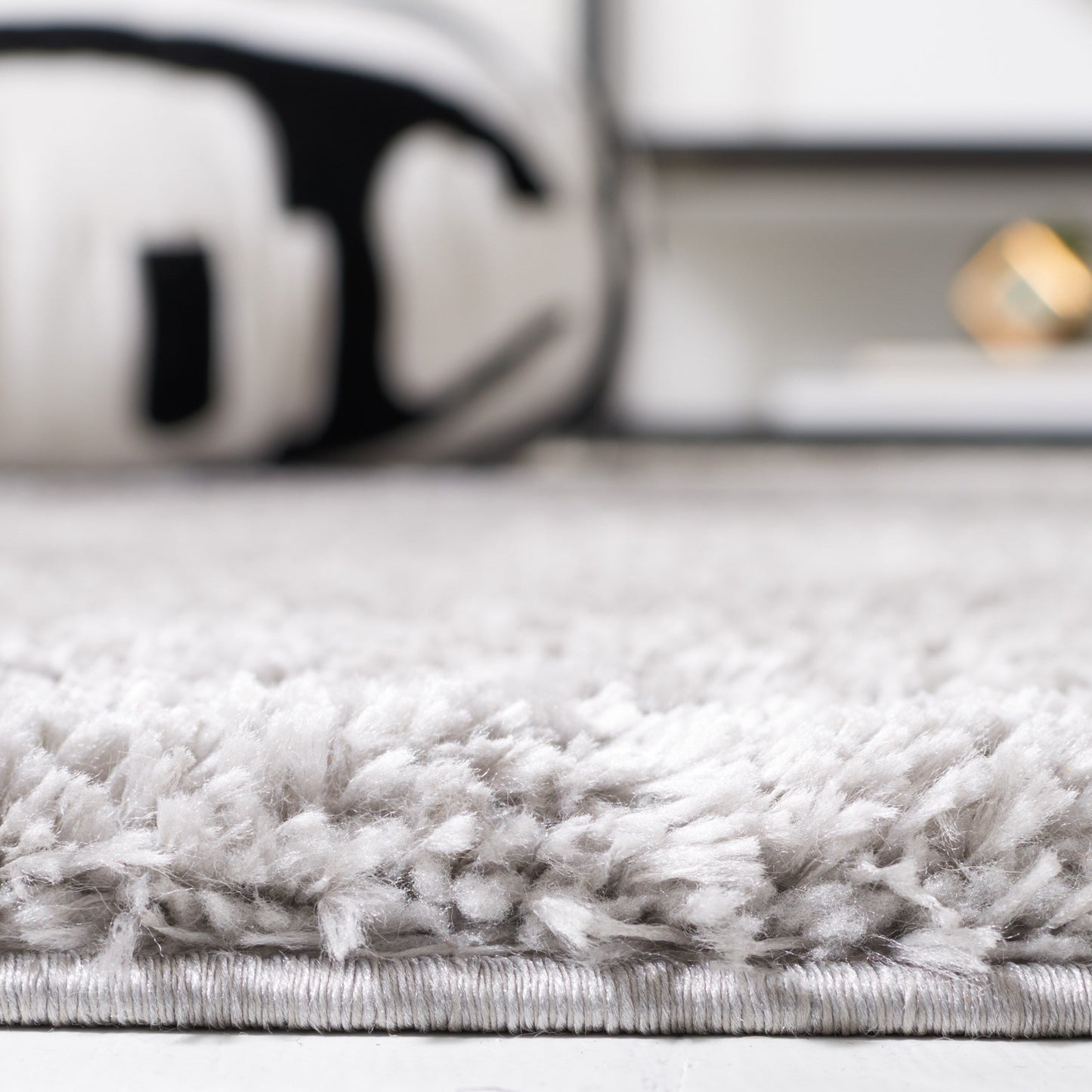 Tapis SAFAVIEH Tahoe Shag Indiana uni de 3 cm d'épaisseur