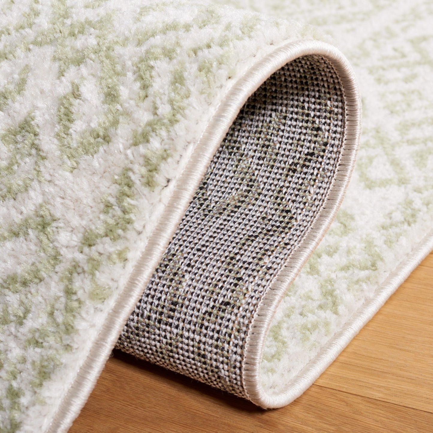 Tapis rustique marocain bohème SAFAVIEH Tulum Phebe