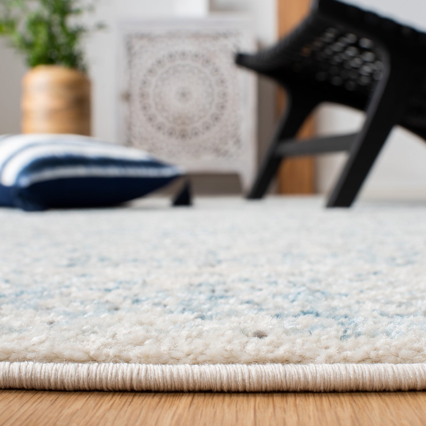 Tapis rustique marocain bohème SAFAVIEH Tulum Phebe