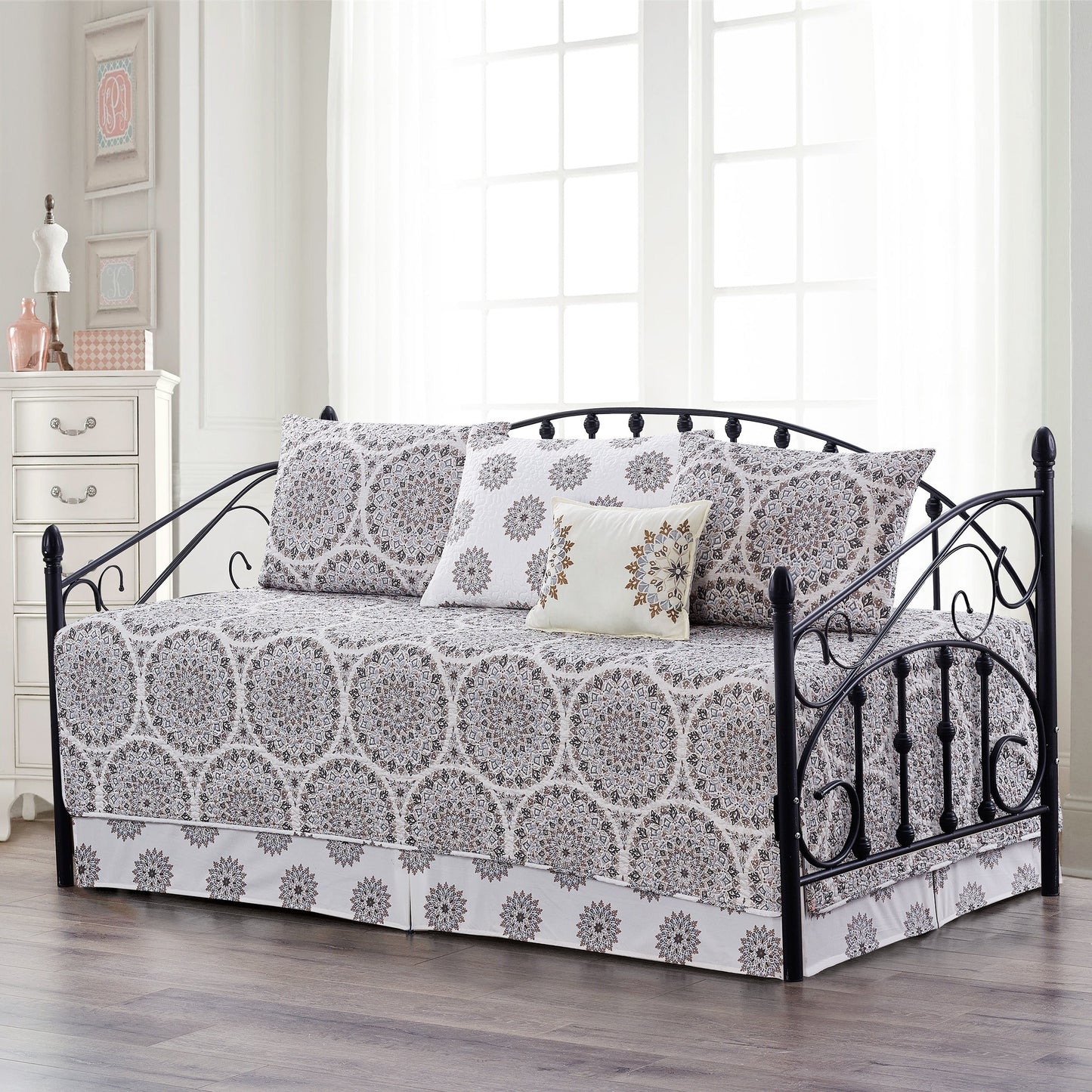 Serenta 6 Piece Cotton Blend Daybed Bedspread Coverlet Set - 75 x 39