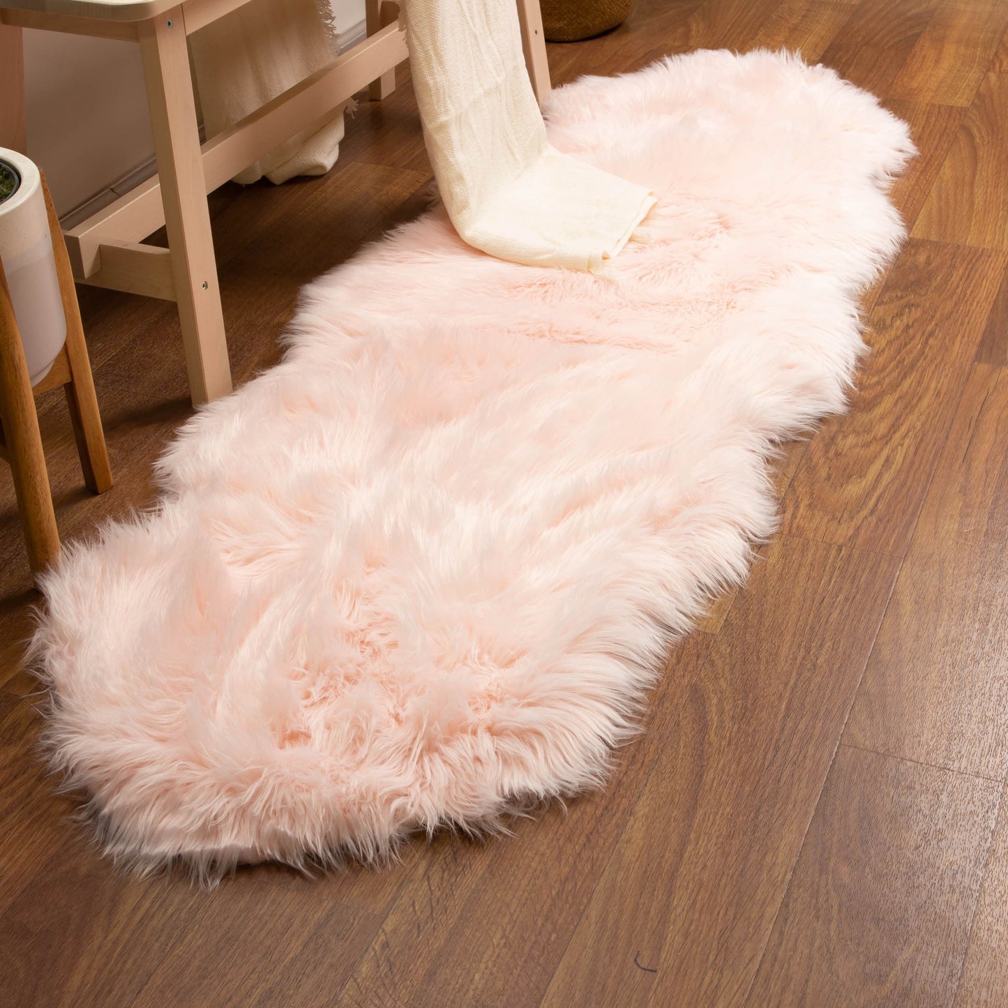 Silver Orchid Parrott Faux Fur Sheepskin Area Rug