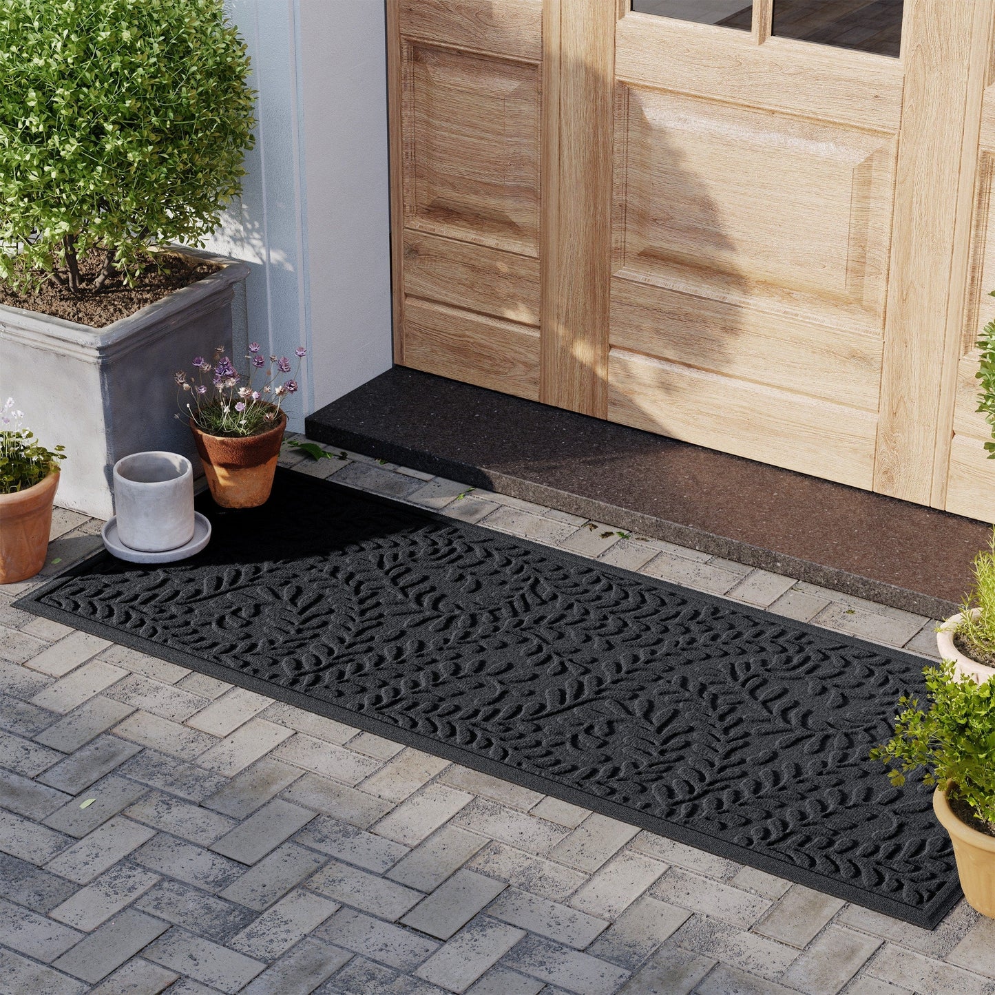 WaterHog Boxwood Indoor Outdoor Door Mat