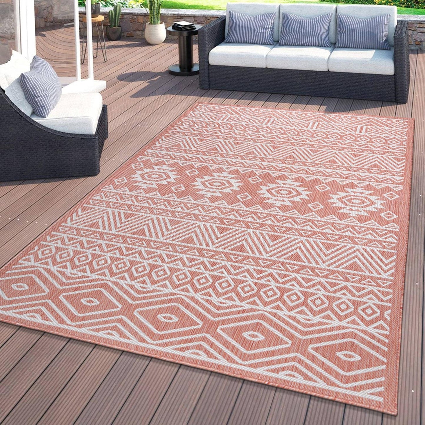 World Rug Gallery Distressed Geometric Bohemian Textured Flat Weave Indoor/Outdoor Area Rug